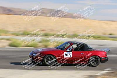 media/Oct-09-2022-Extreme Speed (Sun) [[a34e269be1]]/2-Silver/session 1 Skid Pad/